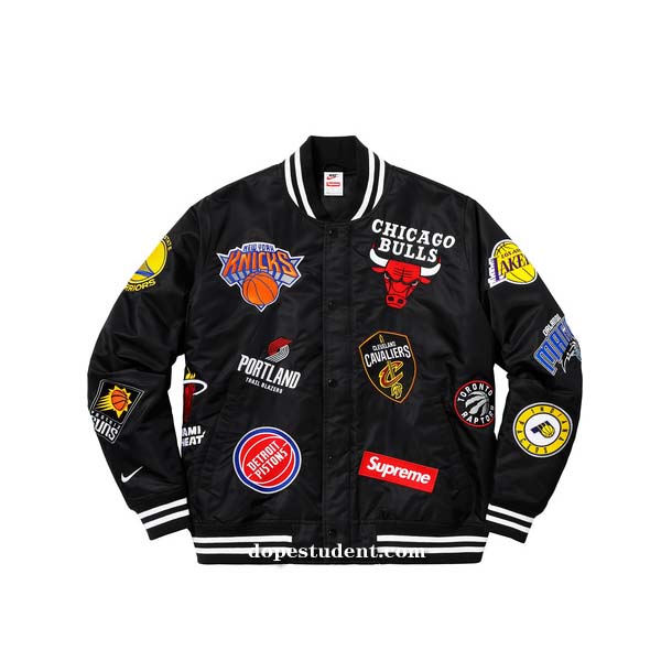 supreme chicago bulls jacket